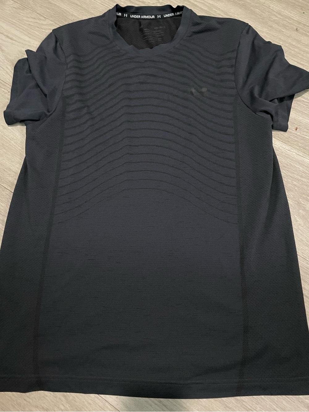Under Armour Black Short Sleeve Men's Seamless Performance Tee